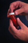 Stress Leads Some Doctors to Abuse Prescription Drugs, Study Says