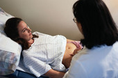 Women in Labor May Be Fine Taking in Nourishment, Study Finds