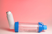 Few Parents Use Kids' Asthma Meds Correctly: Study
