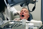 Could Poor Dental Health Signal a Faltering Mind?