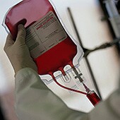 Older Donated Blood Safe for Heart Surgery Patients, Study Finds